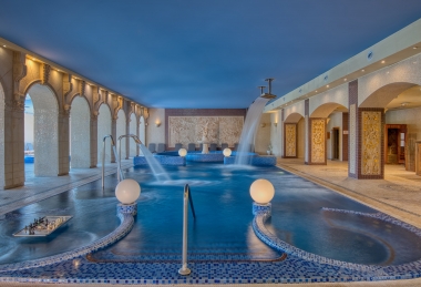 Smart deal with half board Bellevue Conference and Wellness Hotel