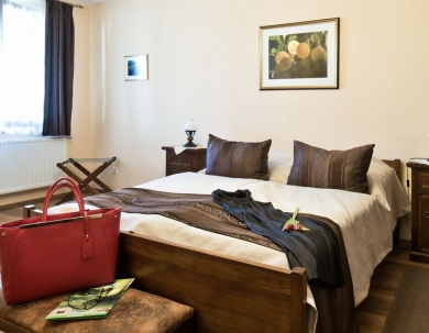 Online offer with breakfast